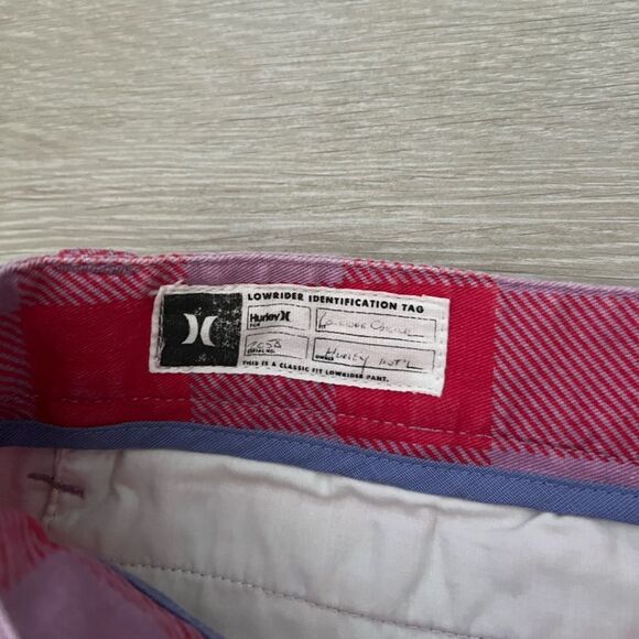 Hurley Plaid Purple / Red Chino Shorts size 9 - Picture 3 of 7